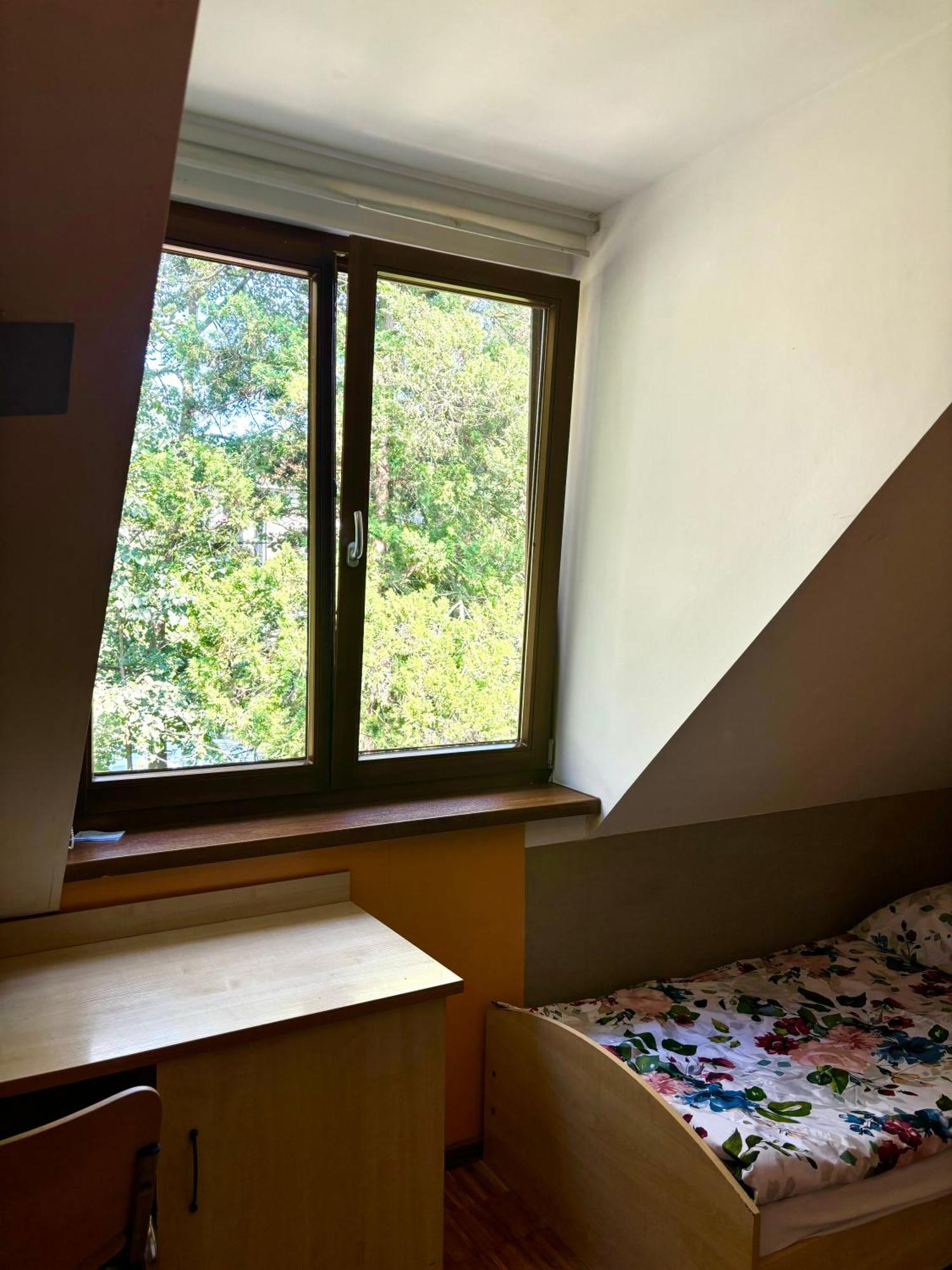 Hostel Nuove Frontiere Nysa Exterior foto